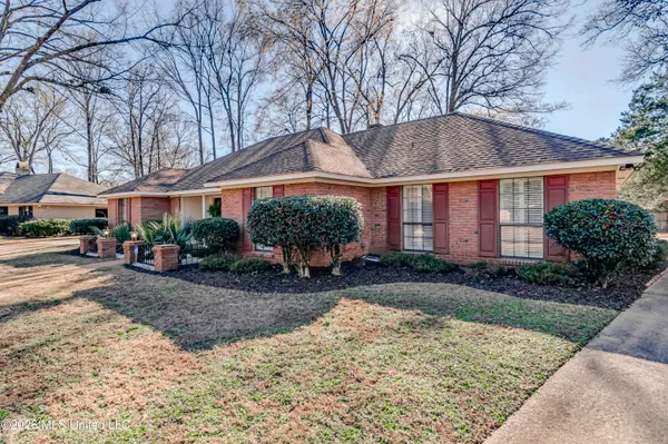 $239,500 | 5379 Fairway Street, Jackson, MS 39211