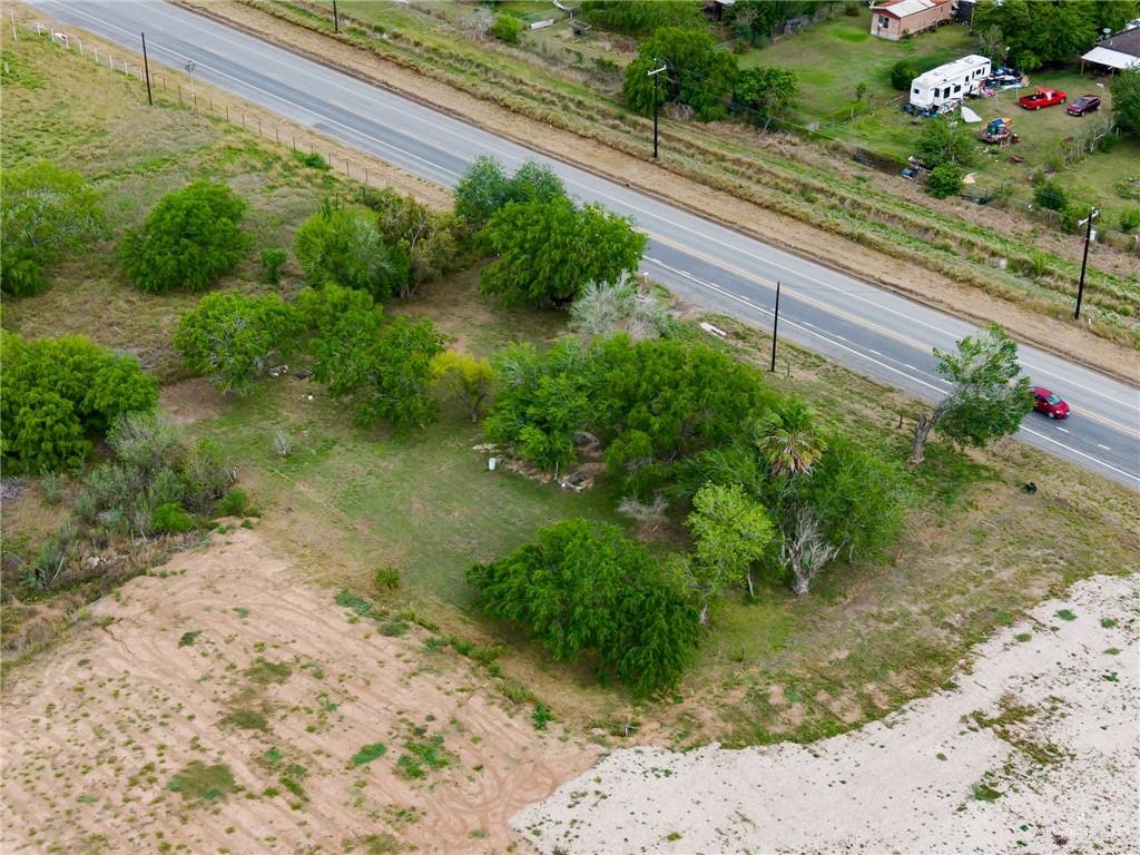 0 Fm 2812 Edcouch, TX 78538 - Photo 7 of 7 a view of a garden with a pathway