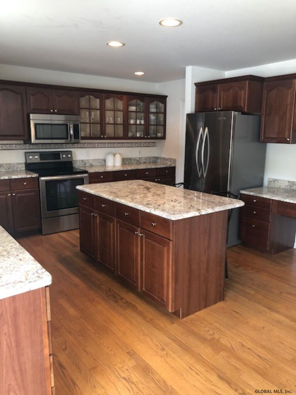 2191 Putnam Road Rotterdam, NY 12306 - Photo 13 of 25 Photo 13