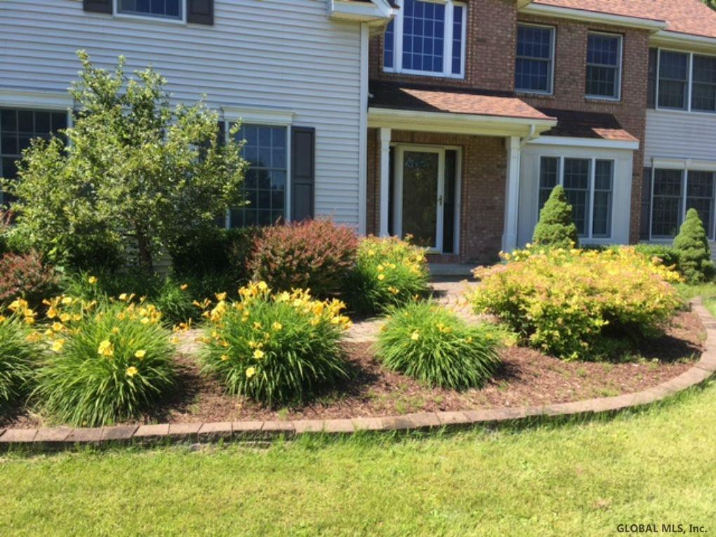 2191 Putnam Road Rotterdam, NY 12306 - Photo 2 of 25 Photo 2