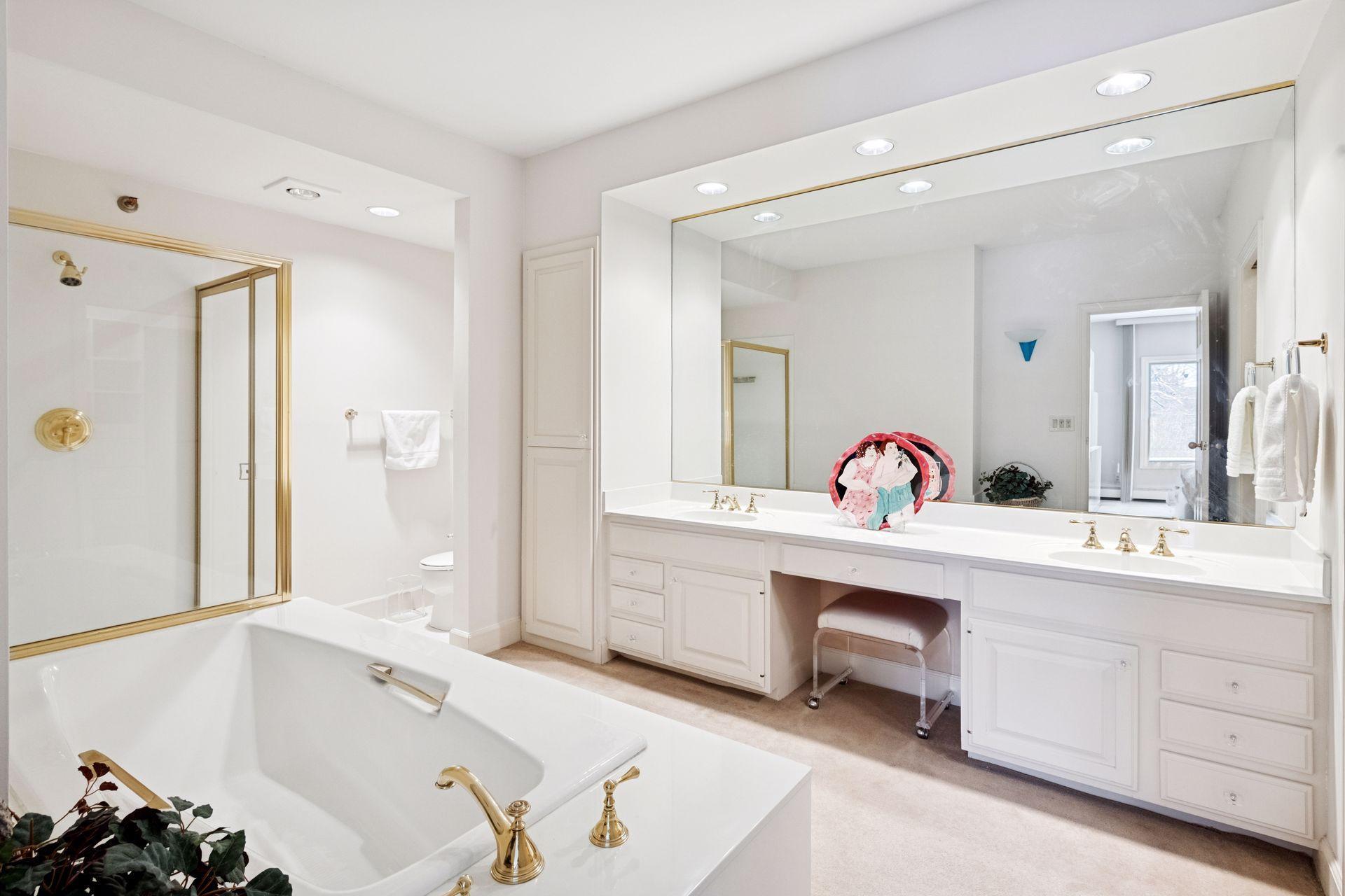 12700 Sherwood Place, Unit 102 Minnetonka, MN 55305 - Photo 19 of 50