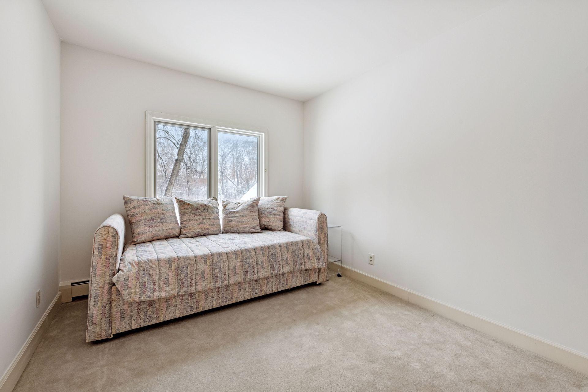 12700 Sherwood Place, Unit 102 Minnetonka, MN 55305 - Photo 23 of 50