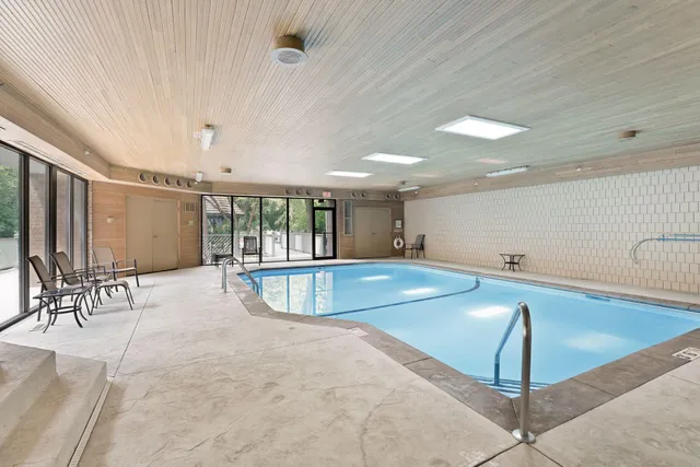 $499,900 | 12700 Sherwood Place, Unit 102, Minnetonka, MN 55305