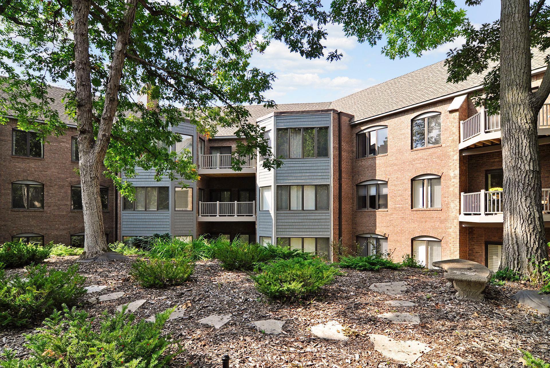 12700 Sherwood Place, Unit 102 Minnetonka, MN 55305 - Photo 45 of 50