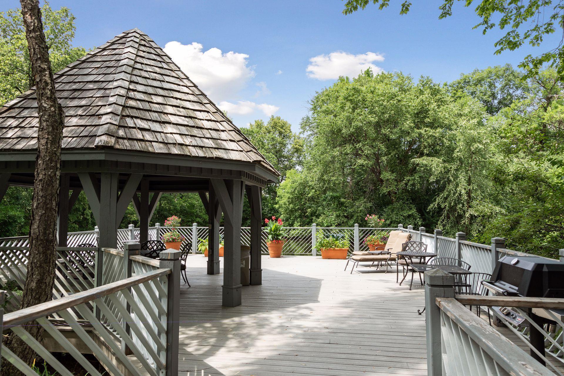 12700 Sherwood Place, Unit 102 Minnetonka, MN 55305 - Photo 47 of 50