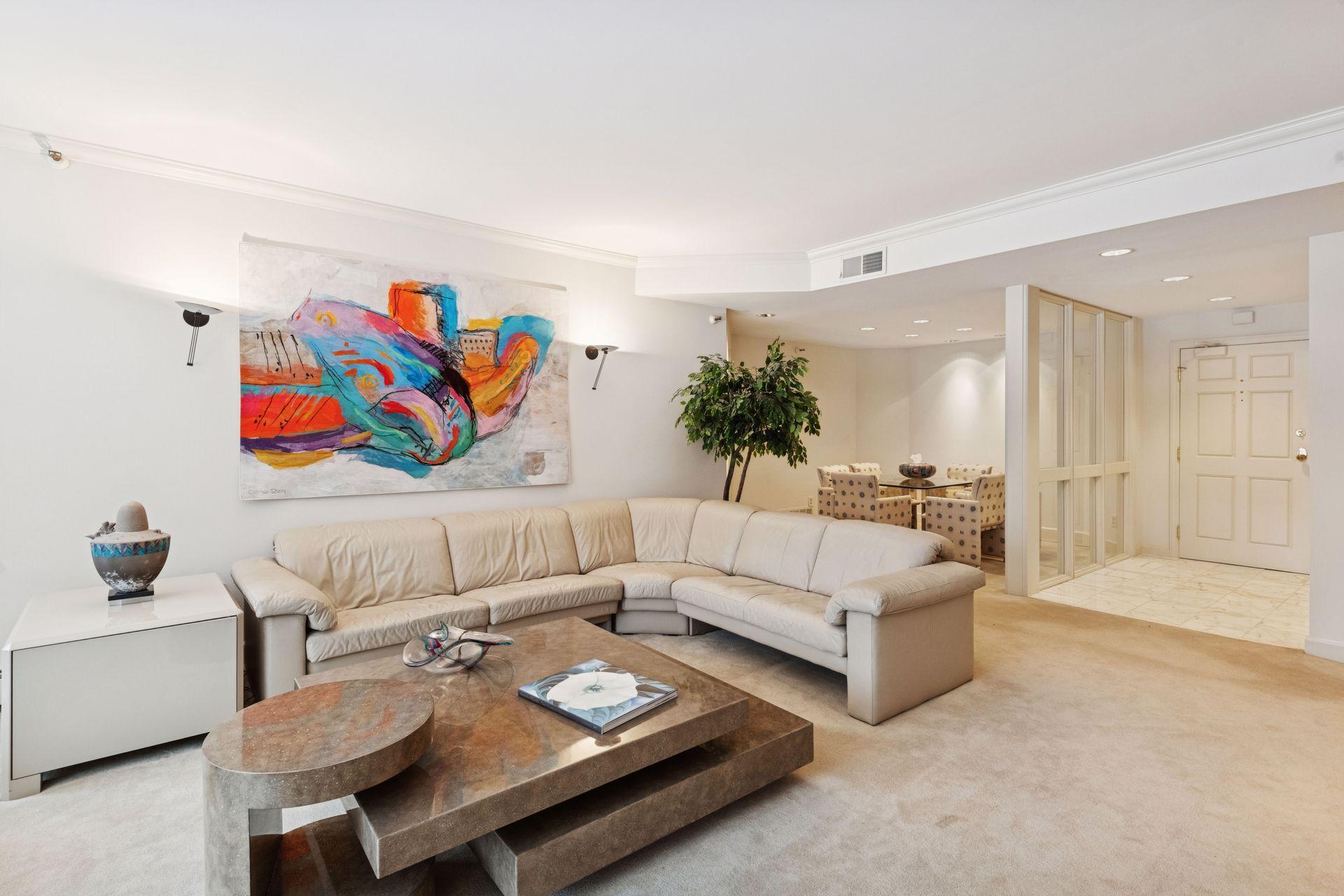 12700 Sherwood Place, Unit 102 Minnetonka, MN 55305 - Photo 8 of 50