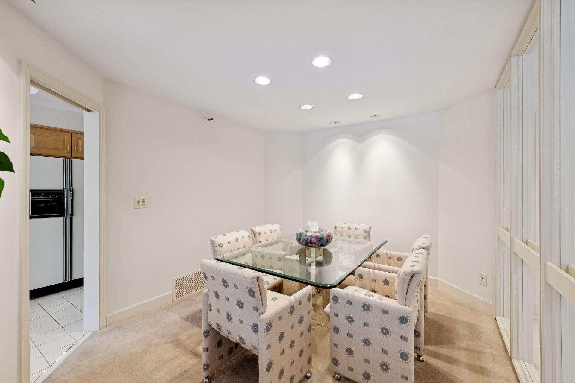 12700 Sherwood Place, Unit 102 Minnetonka, MN 55305 - Photo 9 of 50