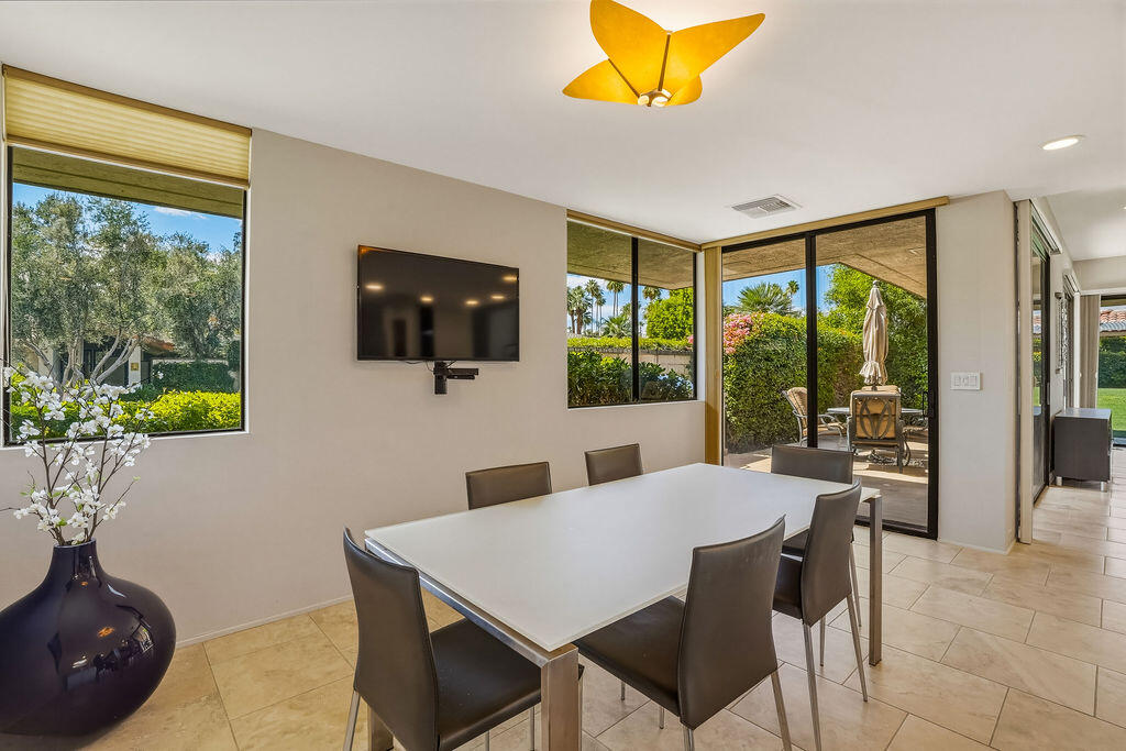 43 Cornell Drive Rancho Mirage, CA 92270 - Photo 17 of 51 Breakfast Area View