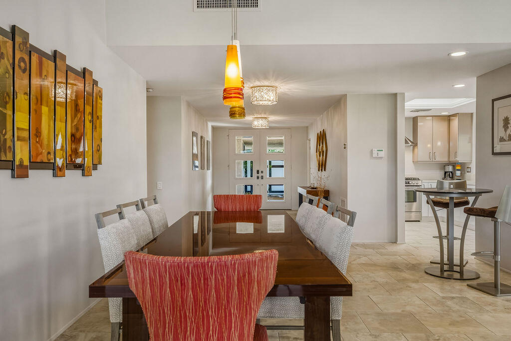 43 Cornell Drive Rancho Mirage, CA 92270 - Photo 6 of 51 Reverse View of Dining Area