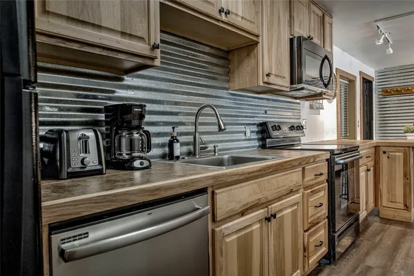 $650,000 | 214 South Harris Street, Unit 106, Breckenridge, CO 80424