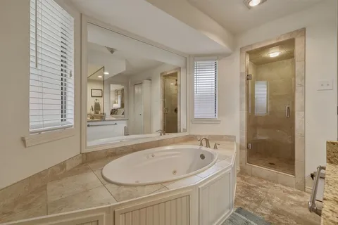 $929,900 | 9510 Hill View Drive, Dallas, TX 75231