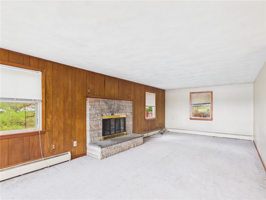 48 Allison Avenue Coventry, RI 02816 - Photo 8 of 29