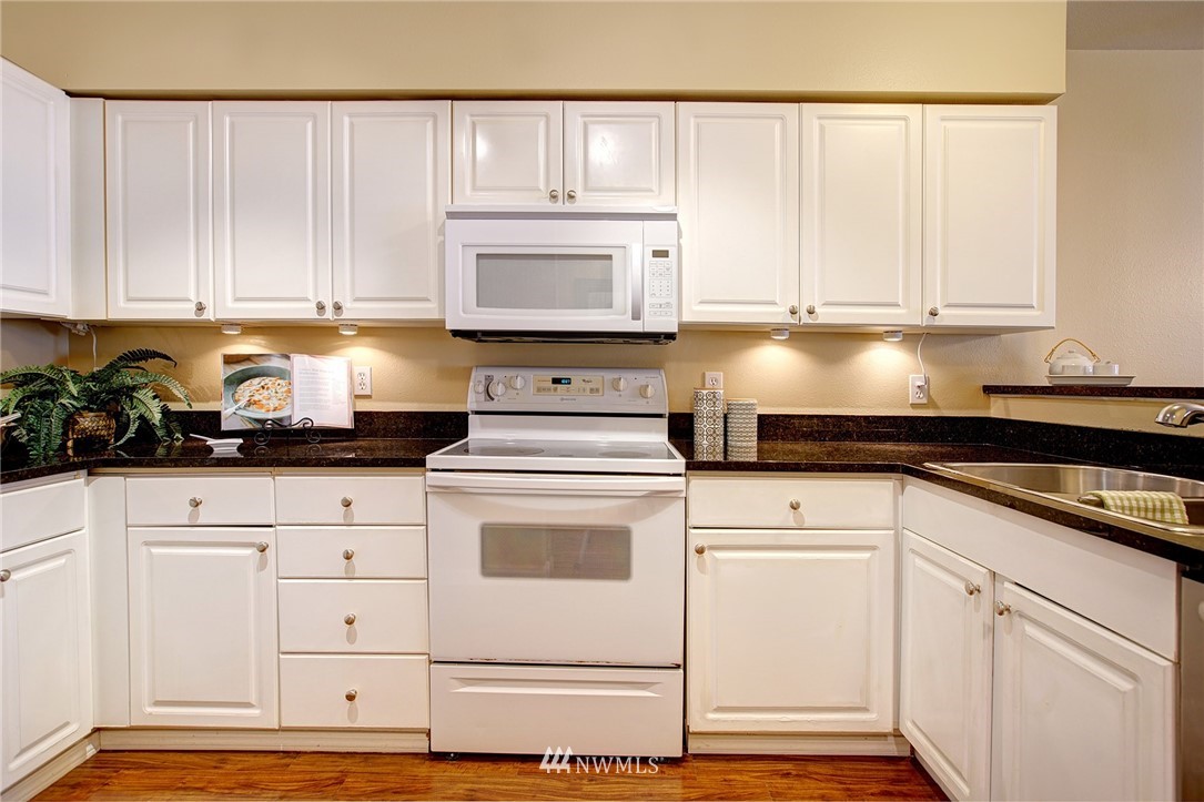 17426 Bothell Way Northeast, Unit A103 Bothell, WA 98011 - Photo 13 of 25