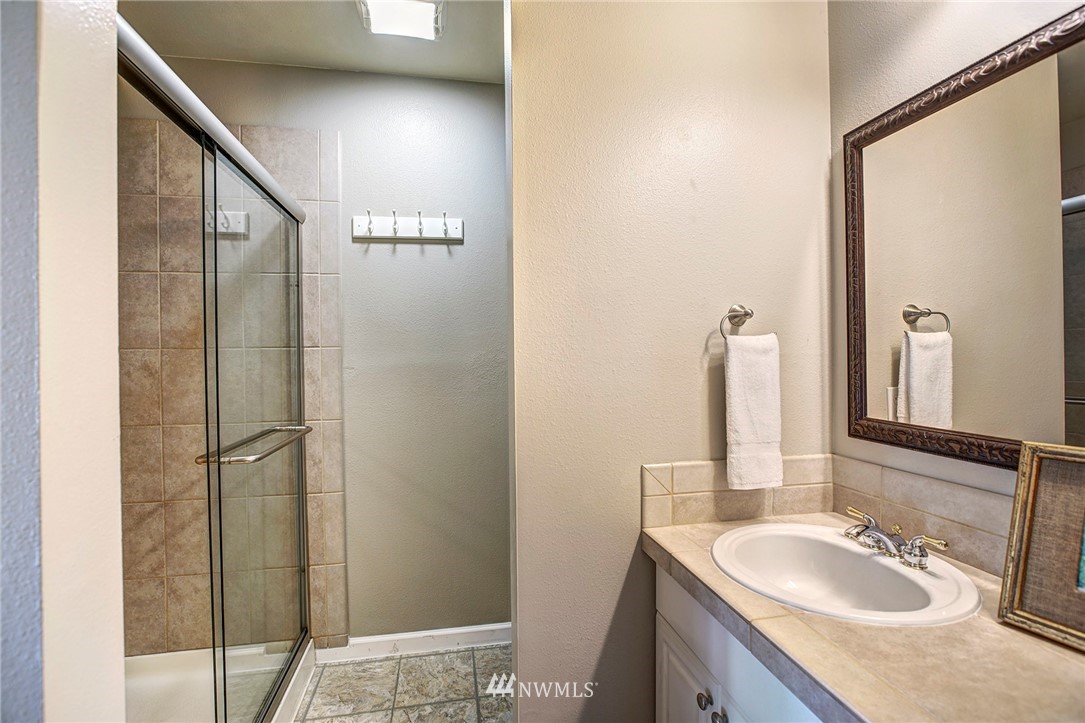 17426 Bothell Way Northeast, Unit A103 Bothell, WA 98011 - Photo 18 of 25