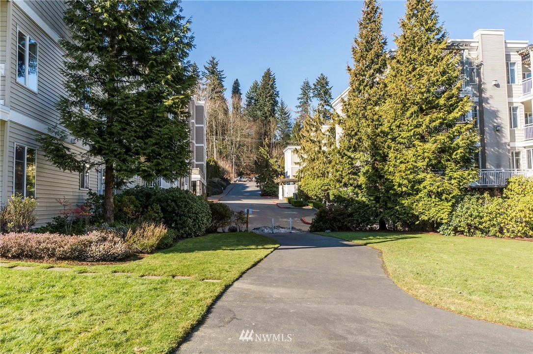 17426 Bothell Way Northeast, Unit A103 Bothell, WA 98011 - Photo 24 of 25