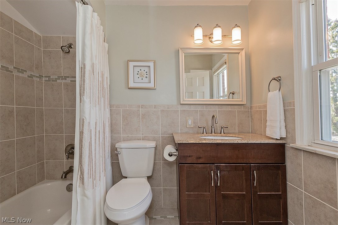 2584 Saybrook Road Cleveland, OH 44118 - Photo 20 of 27 Gallery Image 20