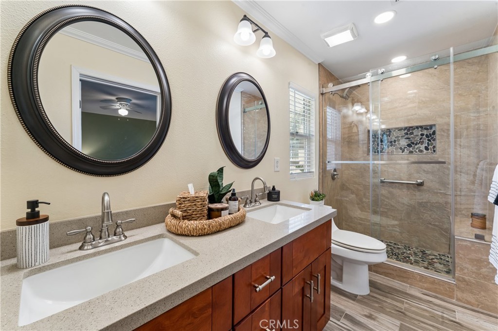 28458 Santa Rosa Lane, Unit 541 Saugus, CA 91350 - Photo 14 of 25