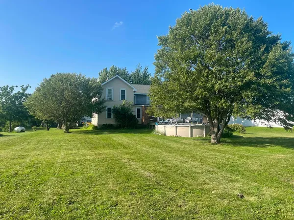 $325,000 | 8268 Lyndon Road, Prophetstown, IL 61277