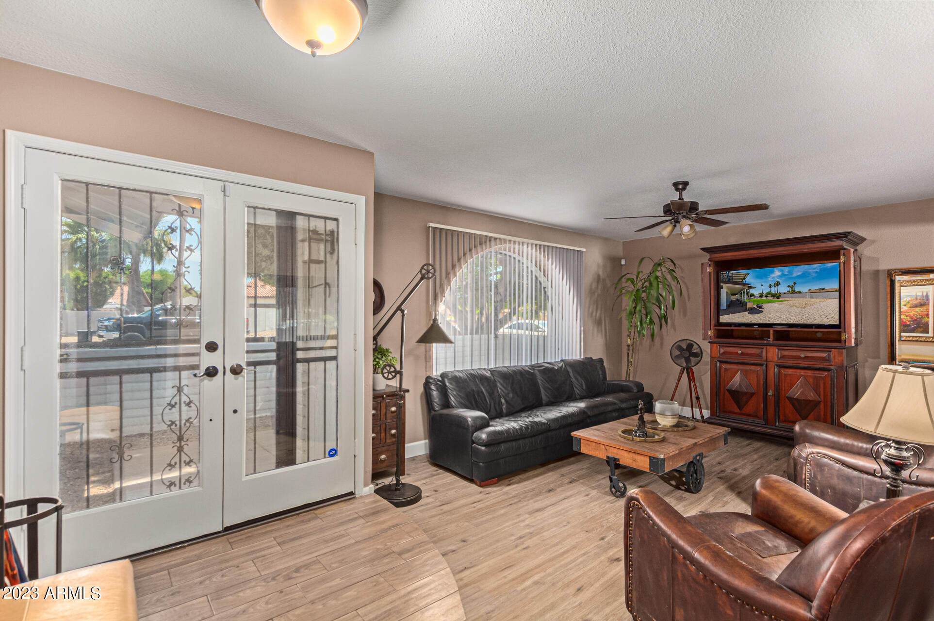 3550 West Emig Road Phoenix, AZ 85053 - Photo 6 of 43 0002-02-Emig