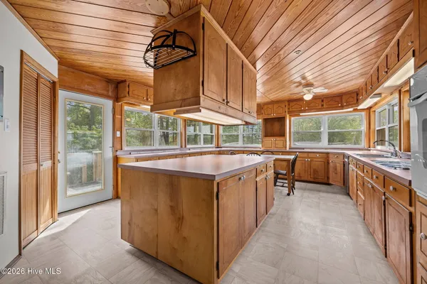 $200,000 | 663 Driftwood Drive, Blounts Creek, NC 27814