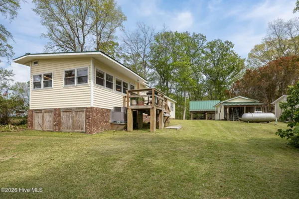 $200,000 | 663 Driftwood Drive, Blounts Creek, NC 27814