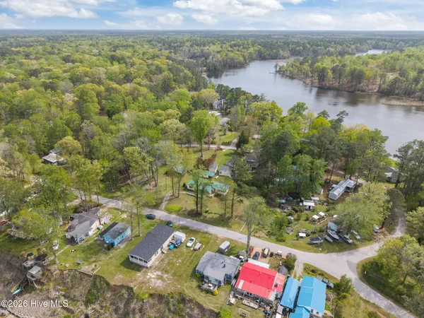 $200,000 | 663 Driftwood Drive, Blounts Creek, NC 27814