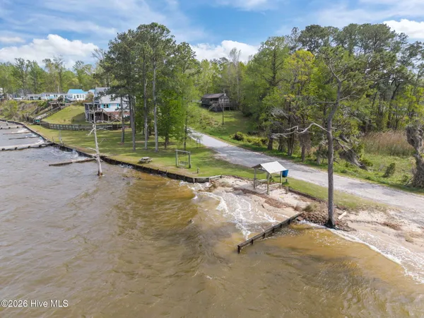 $200,000 | 663 Driftwood Drive, Blounts Creek, NC 27814