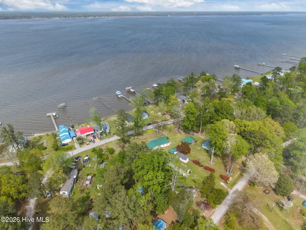 $200,000 | 663 Driftwood Drive, Blounts Creek, NC 27814