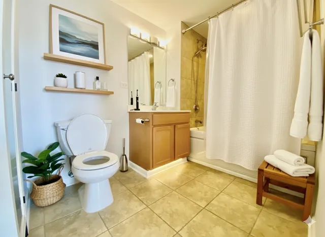 $265,000 | 3000 South Wentworth Avenue, Unit 4B, Chicago, IL 60616