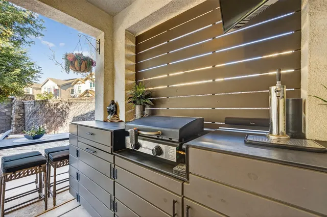 $699,000 | 5208 Levison Way, Rocklin, CA 95677