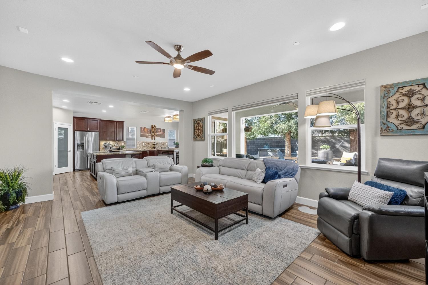 5208 Levison Way Rocklin, CA 95677 - Photo 7 of 71