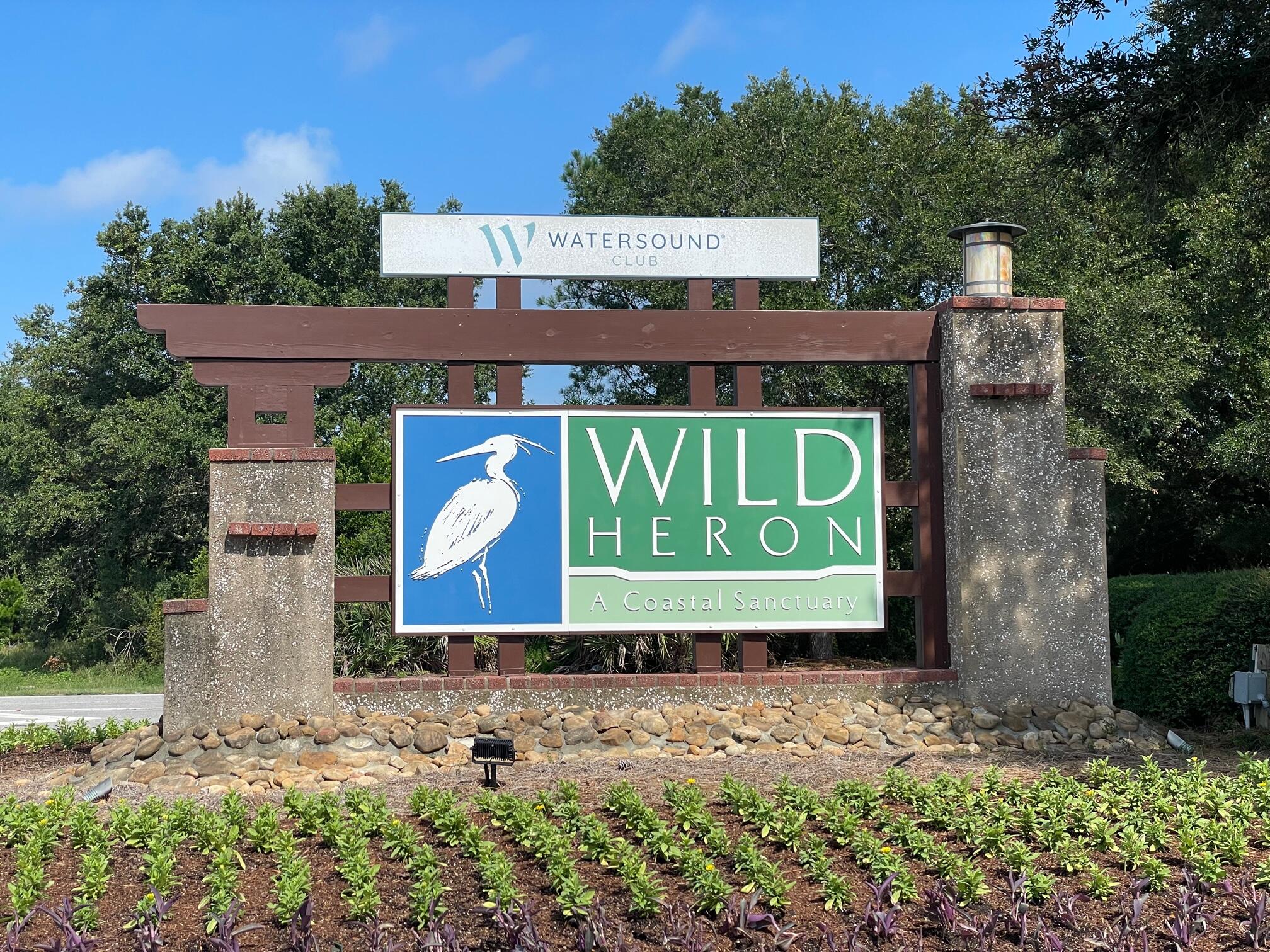 1324 East Lakewalk Cir  