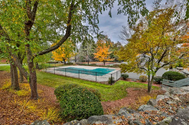 $350,000 | 47 Dogwood Drive, Unit 205, Nashua, NH 03062