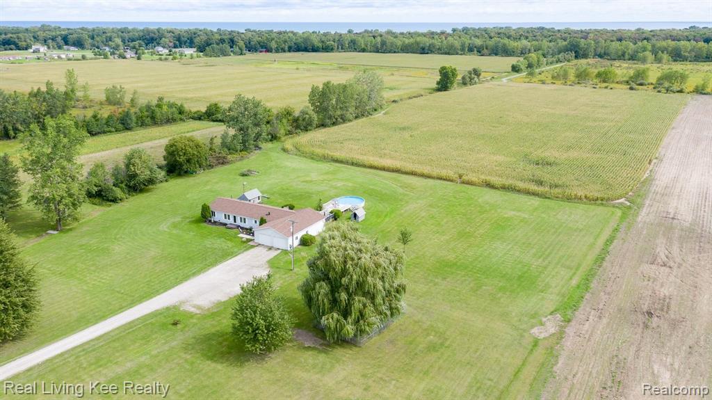 6300 State Road Fort Gratiot, MI 48059 - Photo 9 of 51