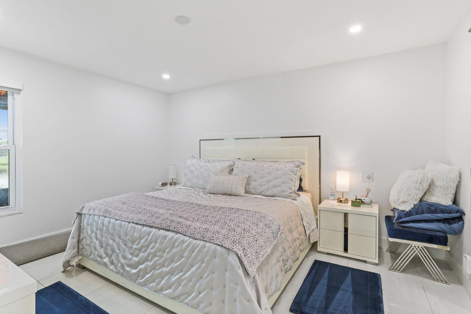9034 Flynn Circle, Unit 5 Boca Raton, FL 33496 - Photo 8 of 16 20231005181217216902000000-o