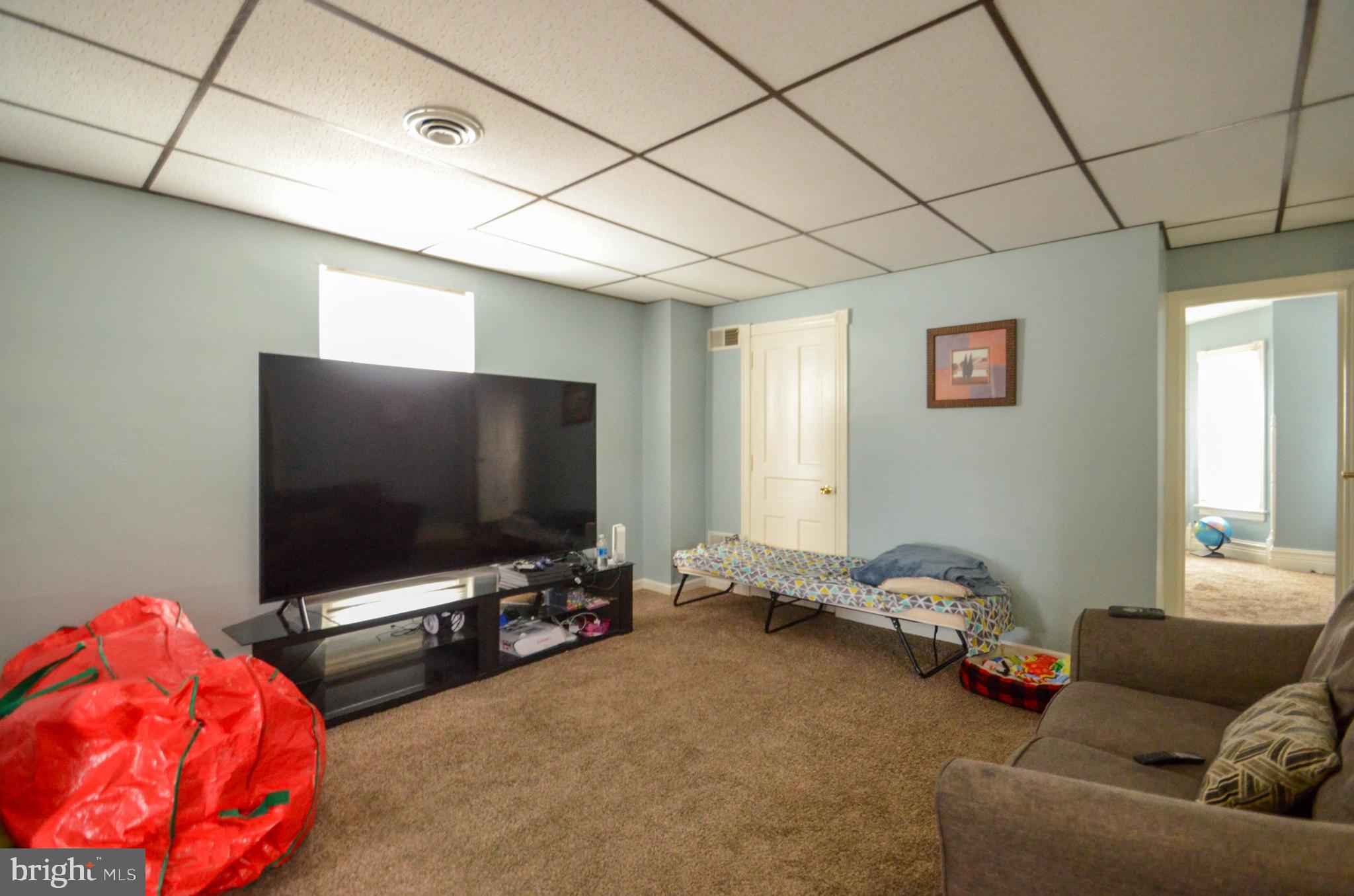 1053 3rd Street Whitehall, PA 18052 - Photo 14 of 27