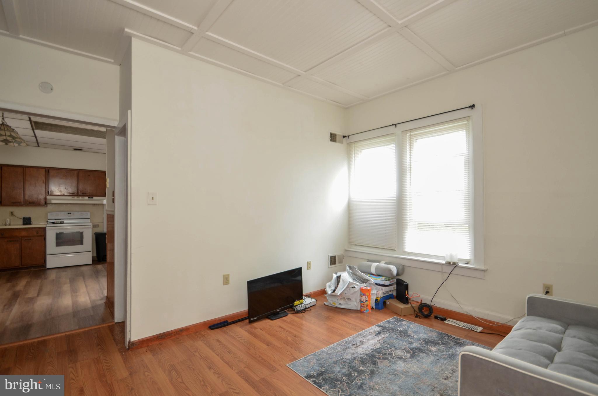 1053 3rd Street Whitehall, PA 18052 - Photo 5 of 27