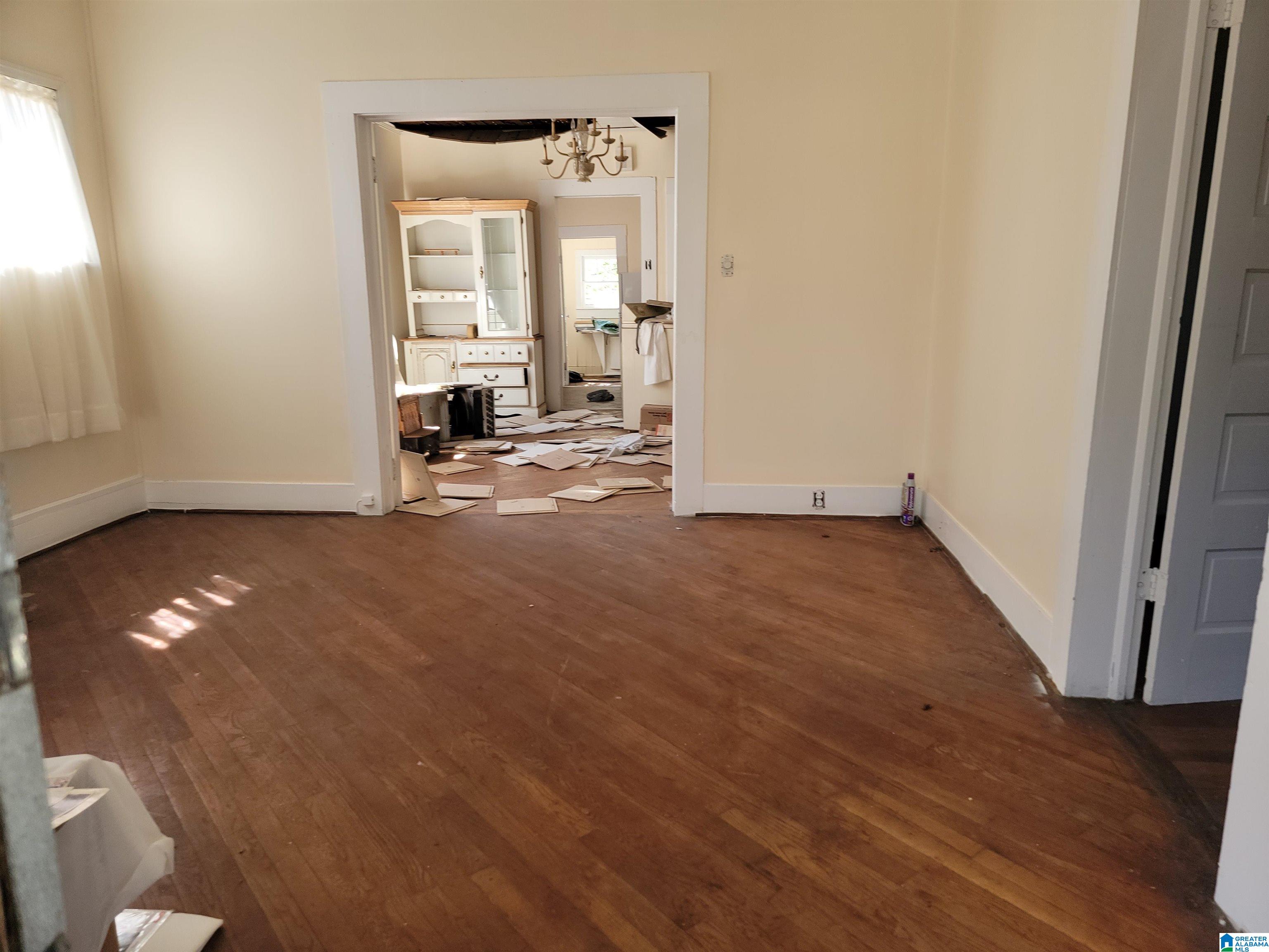 1304 Avenue R Birmingham, AL 35218 - Photo 2 of 37