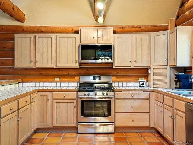 $900,000 | 8220 Iowa Gulch Road, Morrison, CO 80465