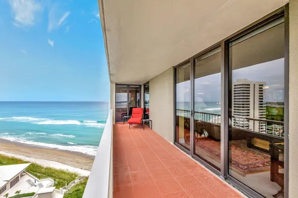 $8,000 | 5510 North Ocean Drive, Unit 14D, Singer Island, FL 33404