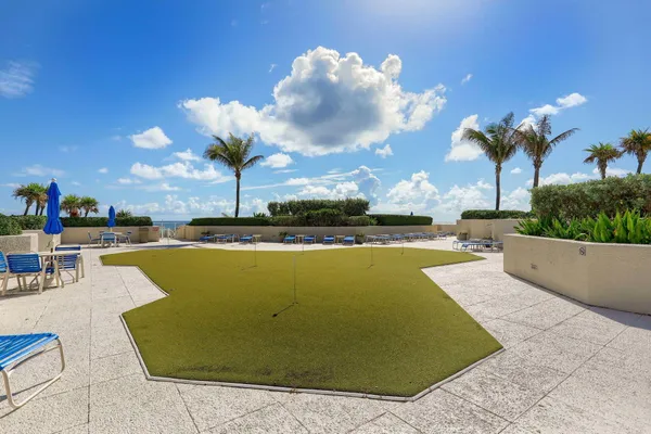 $8,000 | 5510 North Ocean Drive, Unit 14D, Singer Island, FL 33404