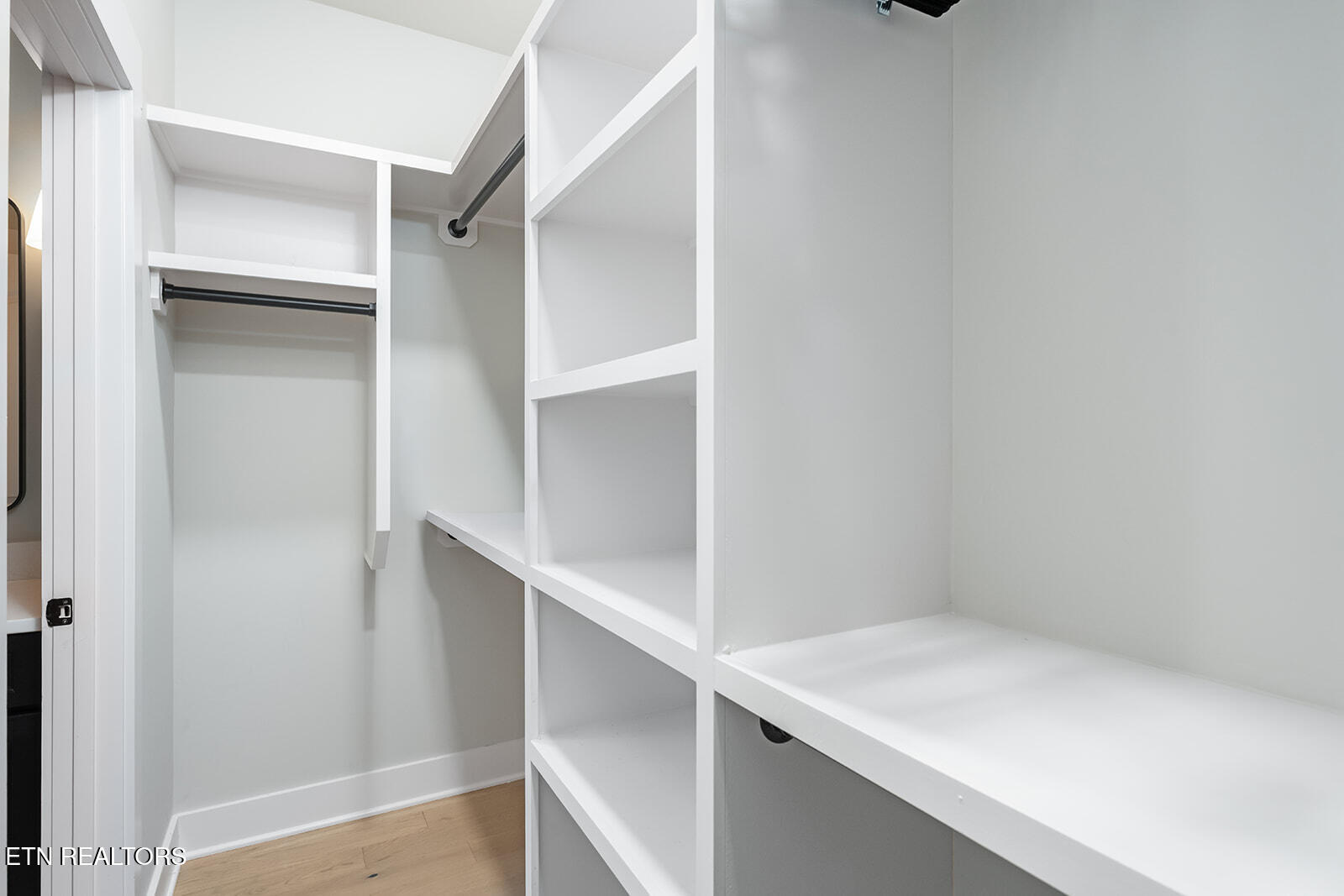 179 Island Circle Loudon, TN 37774 - Photo 17 of 48 DSC02159