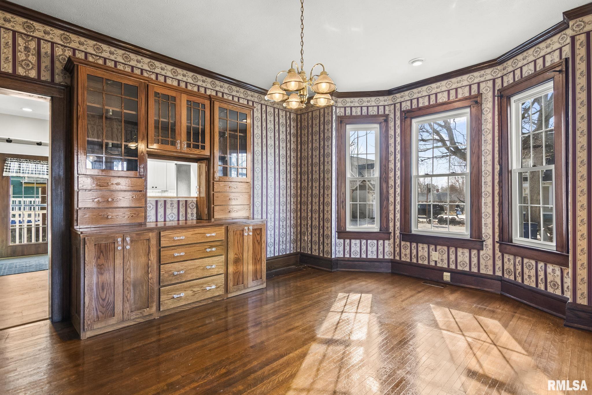 205 South 7th Street Girard, IL 62640 - Photo 17 of 63