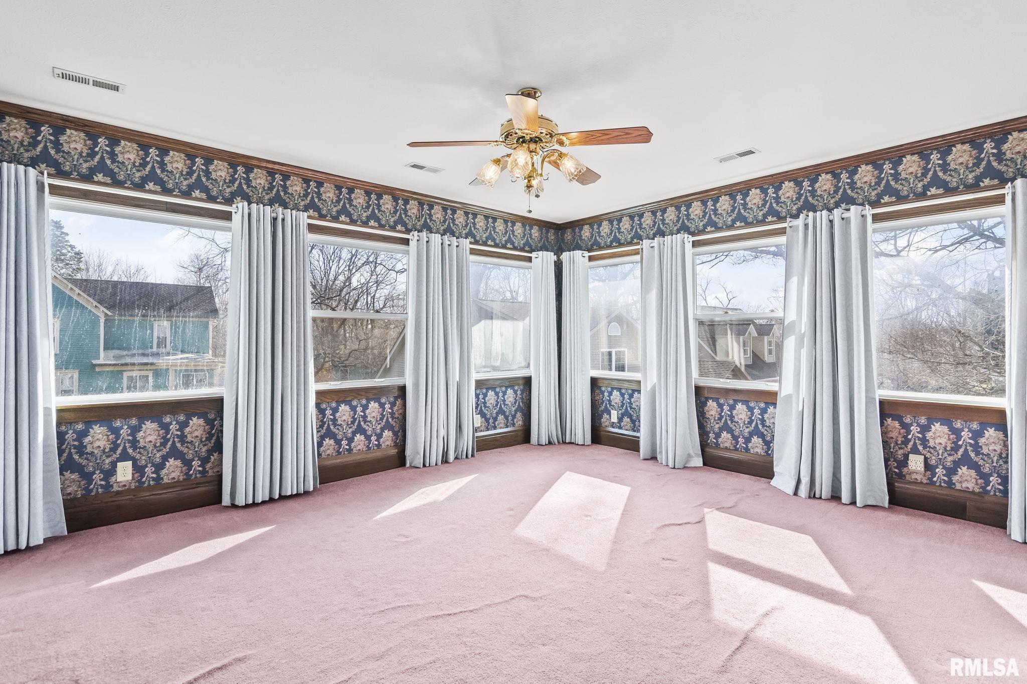 205 South 7th Street Girard, IL 62640 - Photo 29 of 63