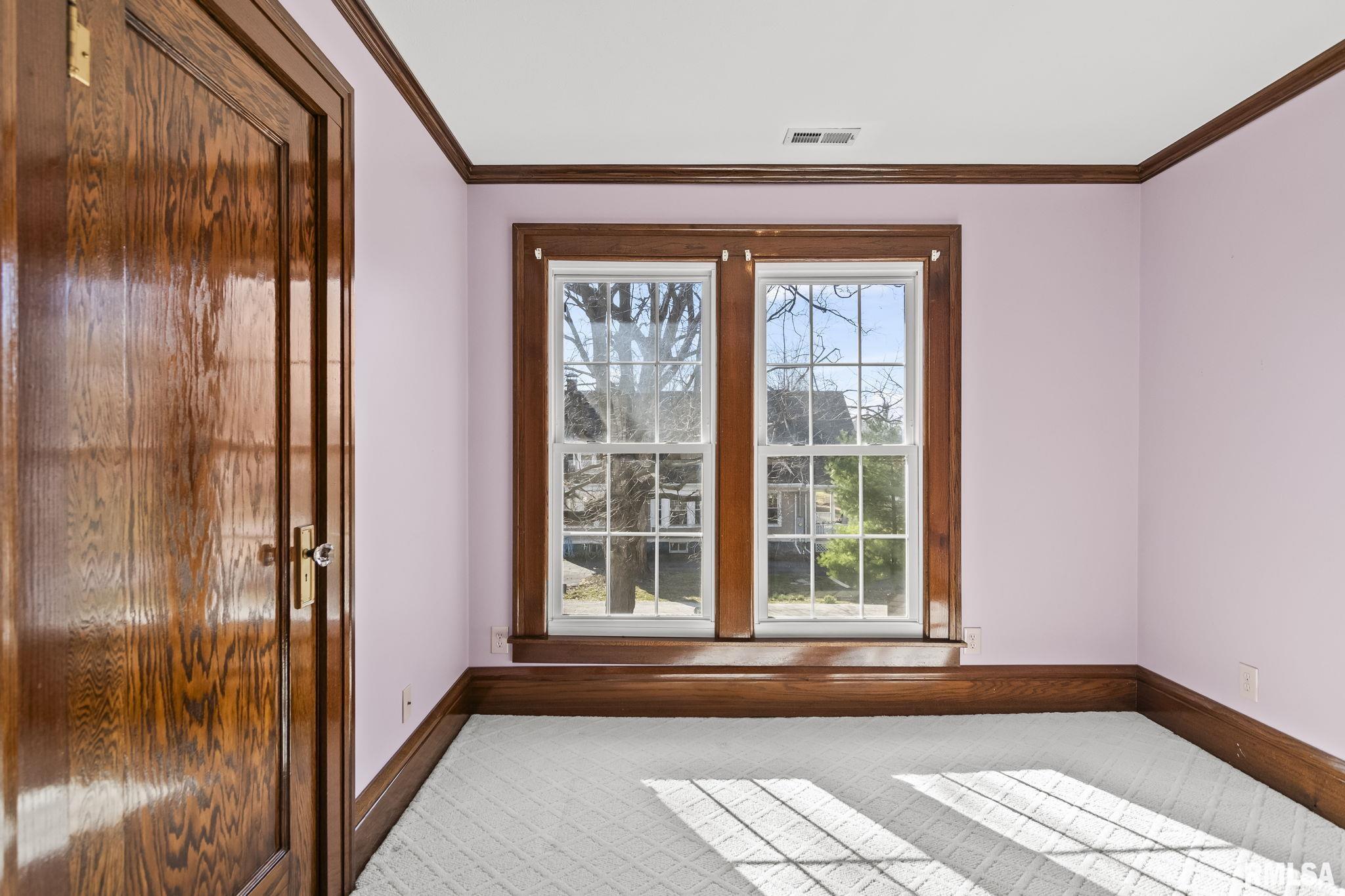 205 South 7th Street Girard, IL 62640 - Photo 31 of 63