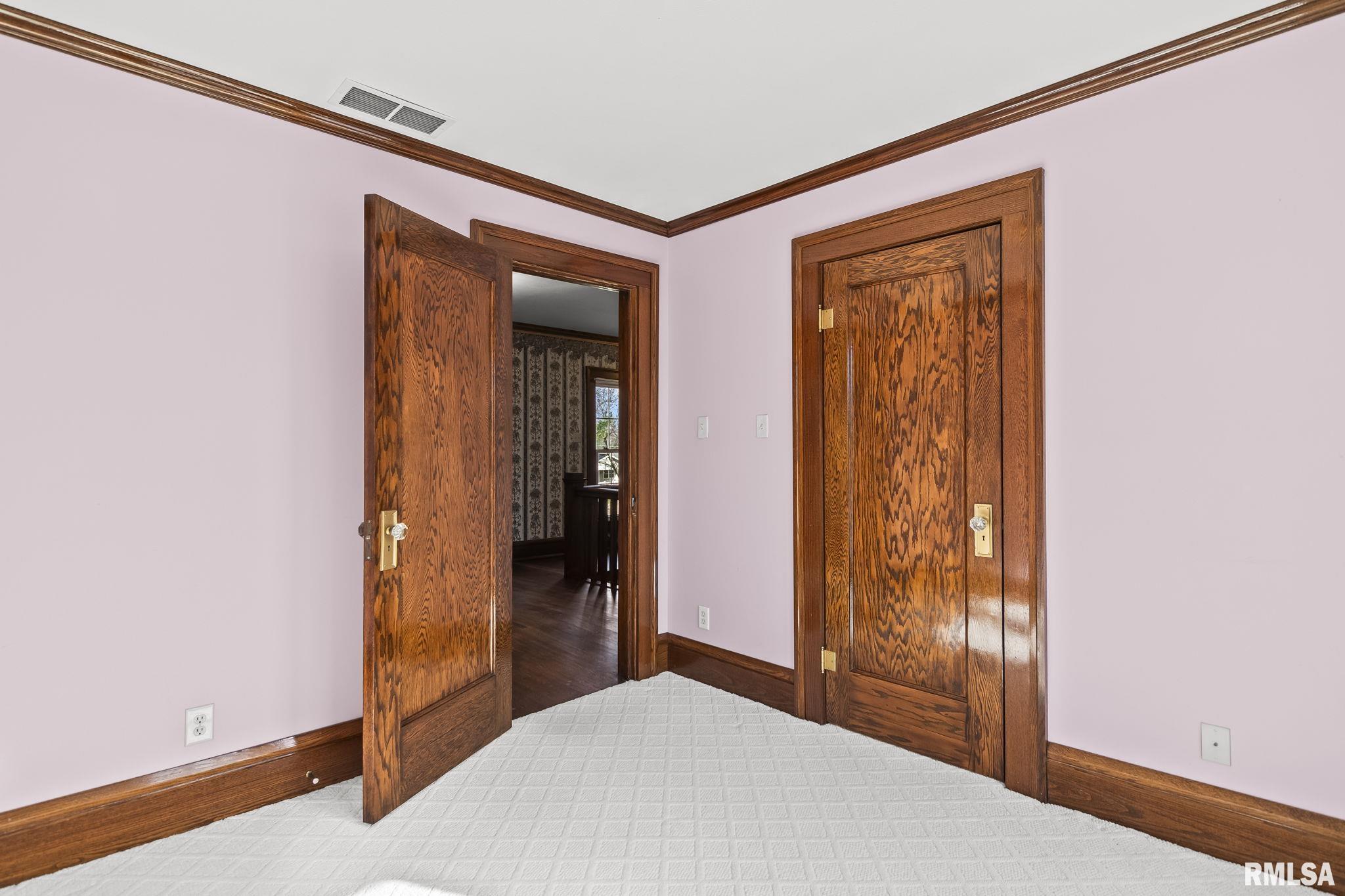 205 South 7th Street Girard, IL 62640 - Photo 32 of 63