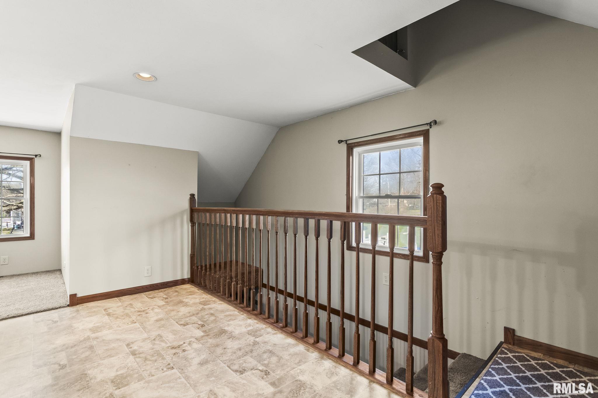 205 South 7th Street Girard, IL 62640 - Photo 42 of 63