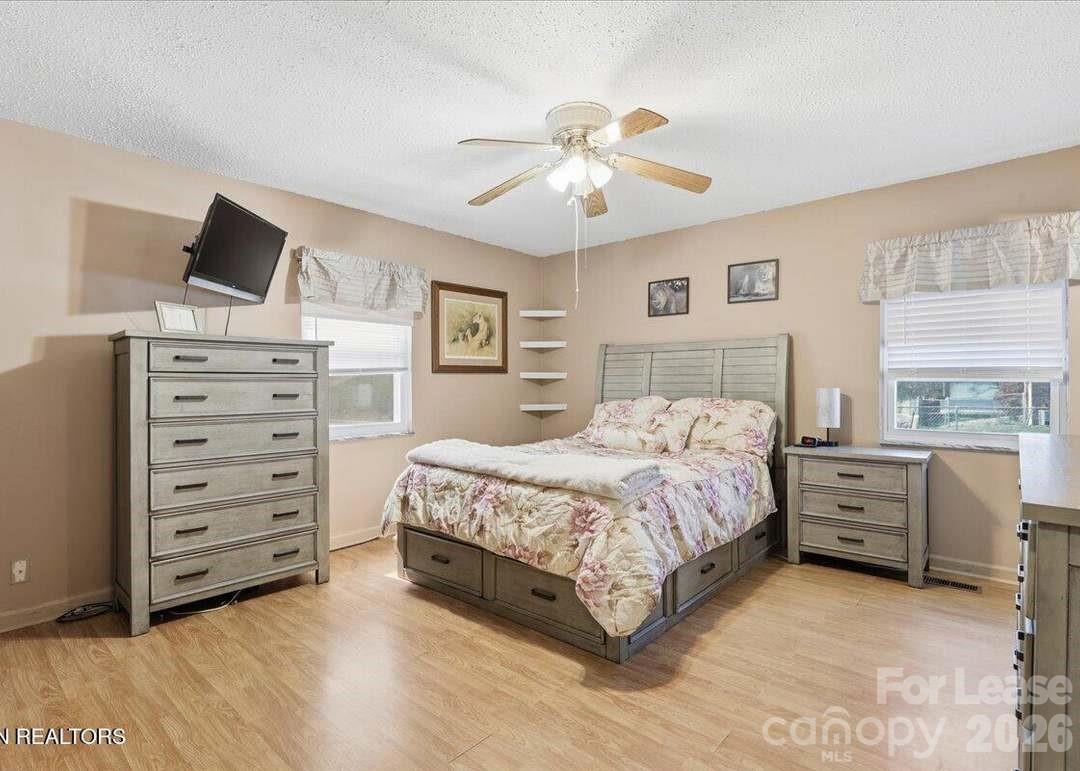 853 Walker Road Knoxville, TN 37923 - Photo 5 of 16