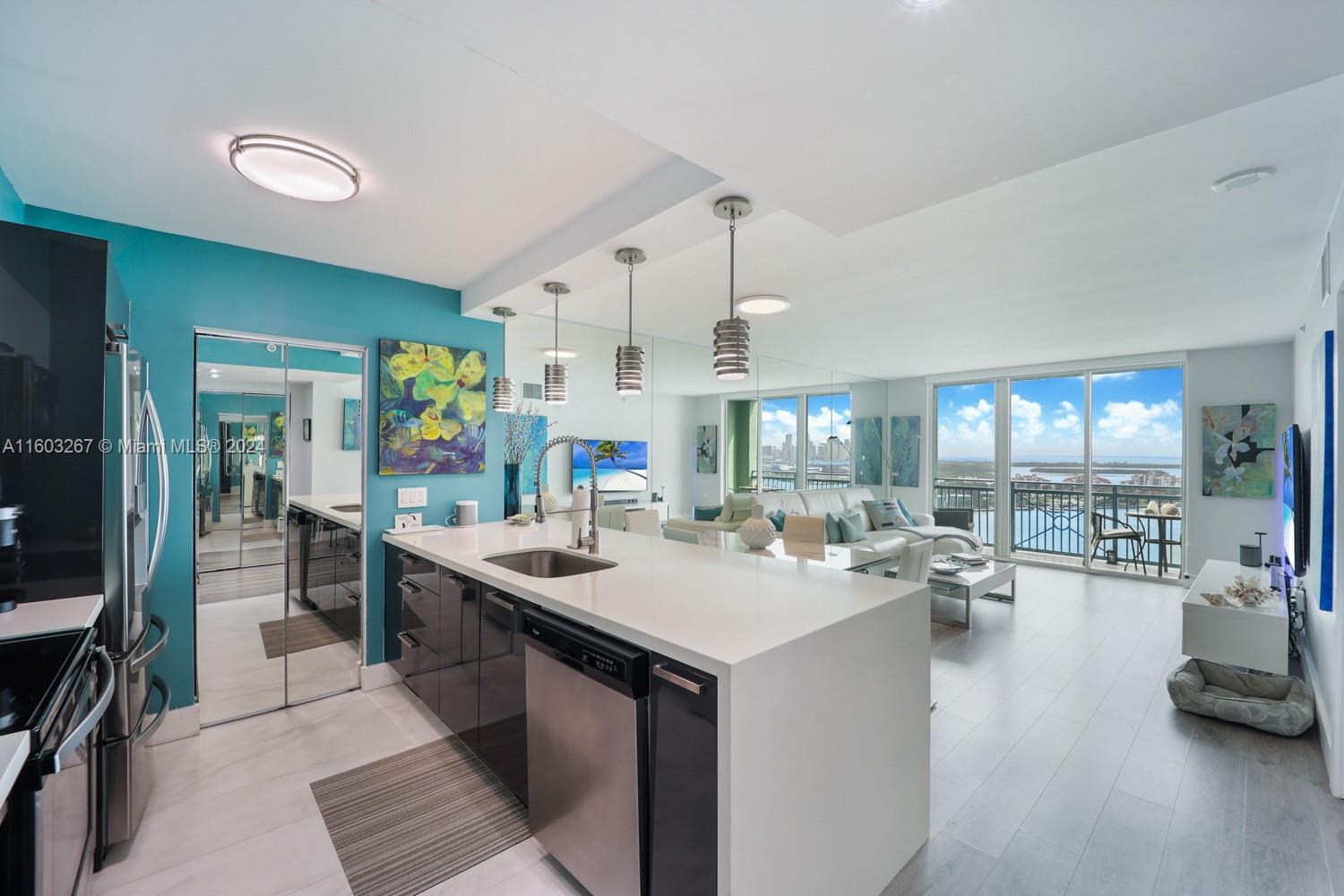 90 Alton Road, Unit 2806 Miami Beach, FL 33139 - Photo 2 of 36 a room with lots of counter space