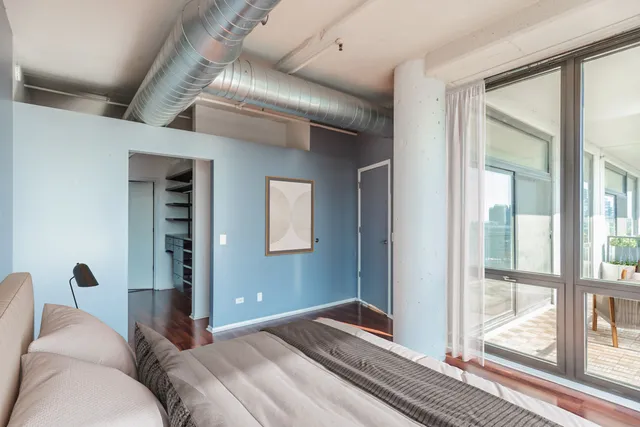 $389,900 | 1530 South State Street, Unit 14O, Chicago, IL 60605